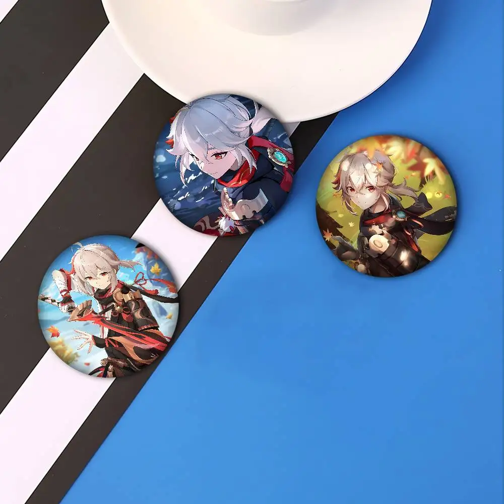 Kaedehara أنيمي Kazuh 32/44/58 مللي متر دبوس يدوي الصنع مستدير مضحك المفاجئة في دبابيس لحقيبة الظهر Cothes اكسسوارات شارة قبعة الديكور #1