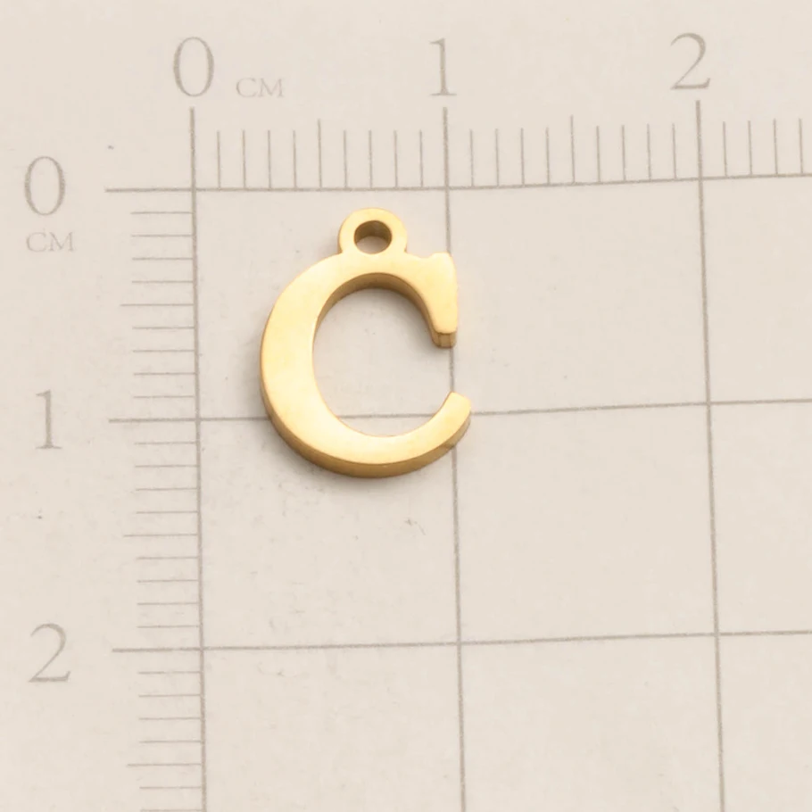 Echt vergoldeter Anhänger mit englischen Buchstaben, kleine A-Z Initialen-Charms für Schmuckherstellung, DIY-Namensanhänger aus Edelstahl, Geschenk. – Detail 5