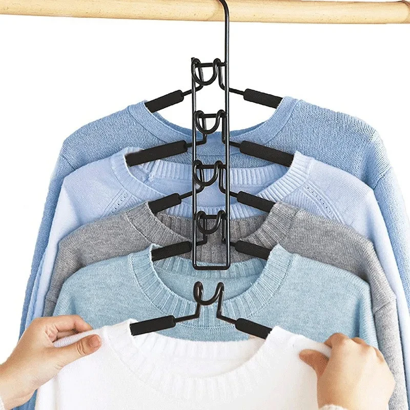 Space-Saving Hanger 1