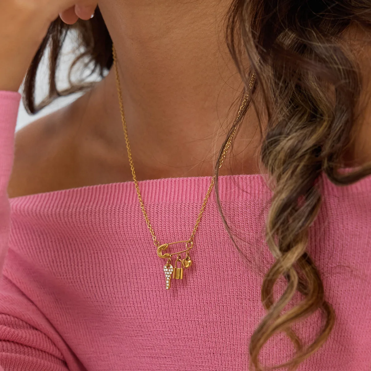 Light luxury multi-pendant safety pin necklace shiny zircon cross heart lock key pendant thin gold chain women's date jewelry