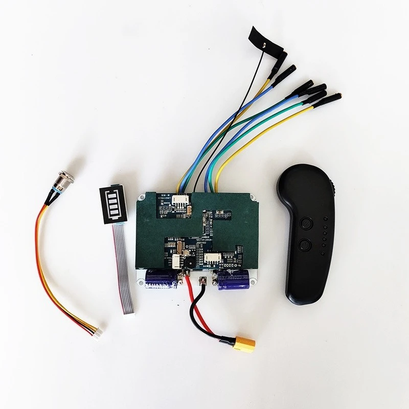 Electric Four-wheel Skateboard Controller Electric Remote Control Electric Skateboard ESC Wheel Double Drive Remote Control