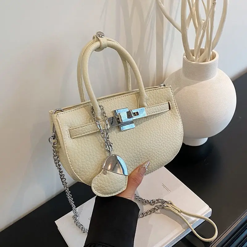 

Дизайнерские роскошные сумки через плечо, женская квадратная сумка большой вместимости, модная сумка через плечо с цепочкой, новая женская сумка на плечо