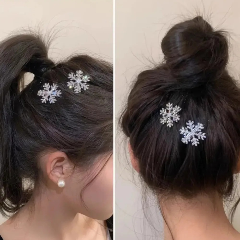 2Pcs Christmas Pearl Rhinestone Snowflake Girls Hair Clip Duckbill Clip Headwear Side Clip Jewelry Accessory Glitter Shiny Gift