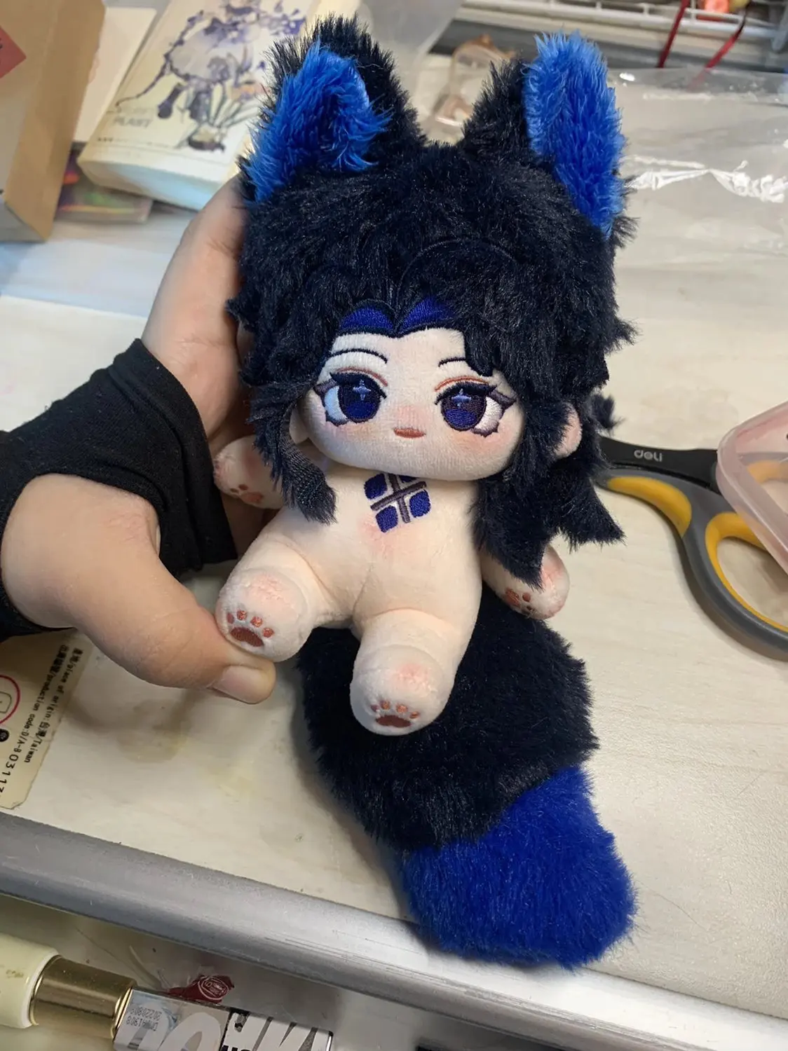 200-giorni-genshin-impact-pantalone-ciondolo-15-cm