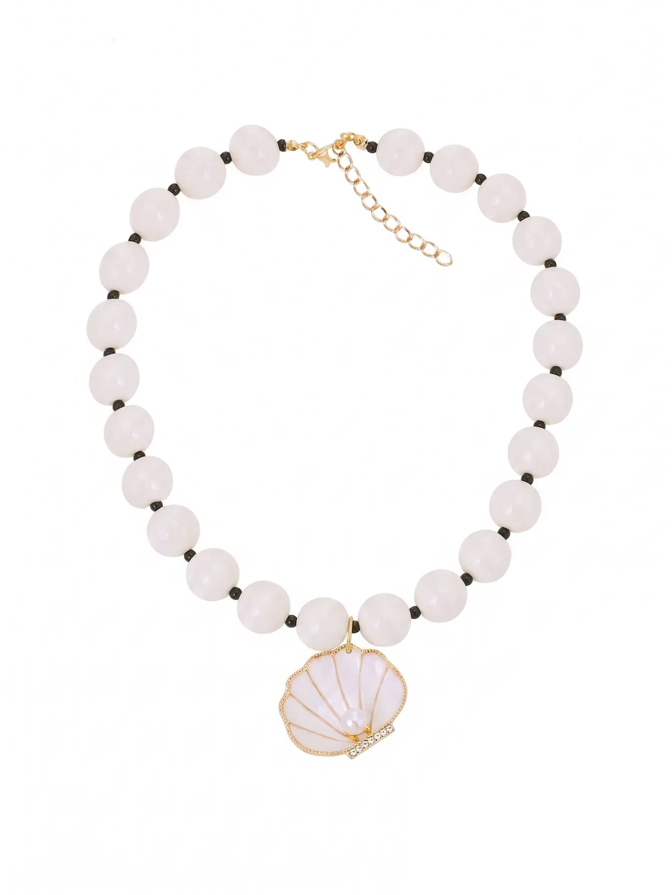 Cross border summer new personalized niche spicy girl collarbone chain, red chili shell pendant bead necklace