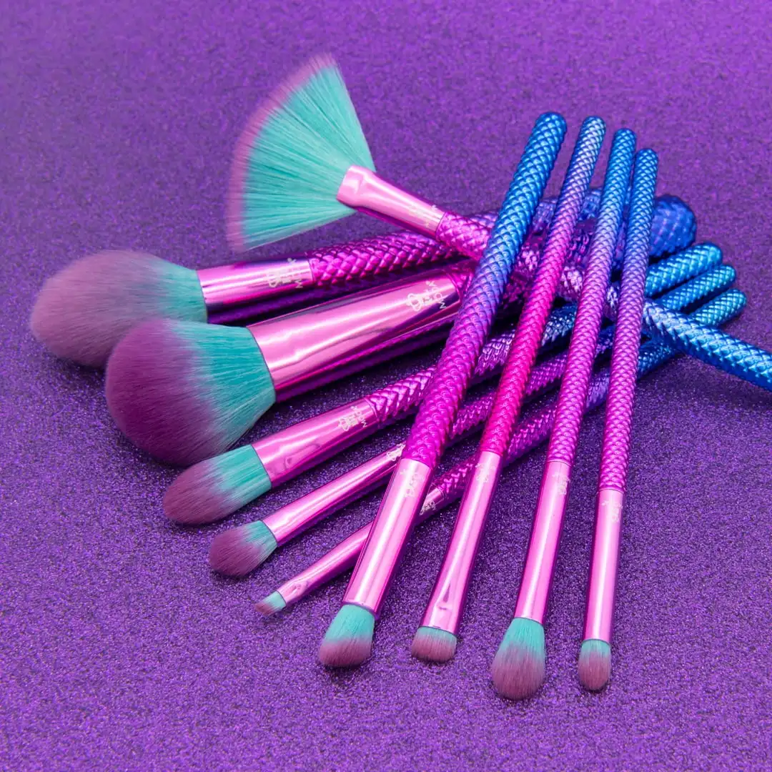 10-teiliges Make-up-Pinsel-Set, inklusive spitzer Grundierung, Fächer und Falten