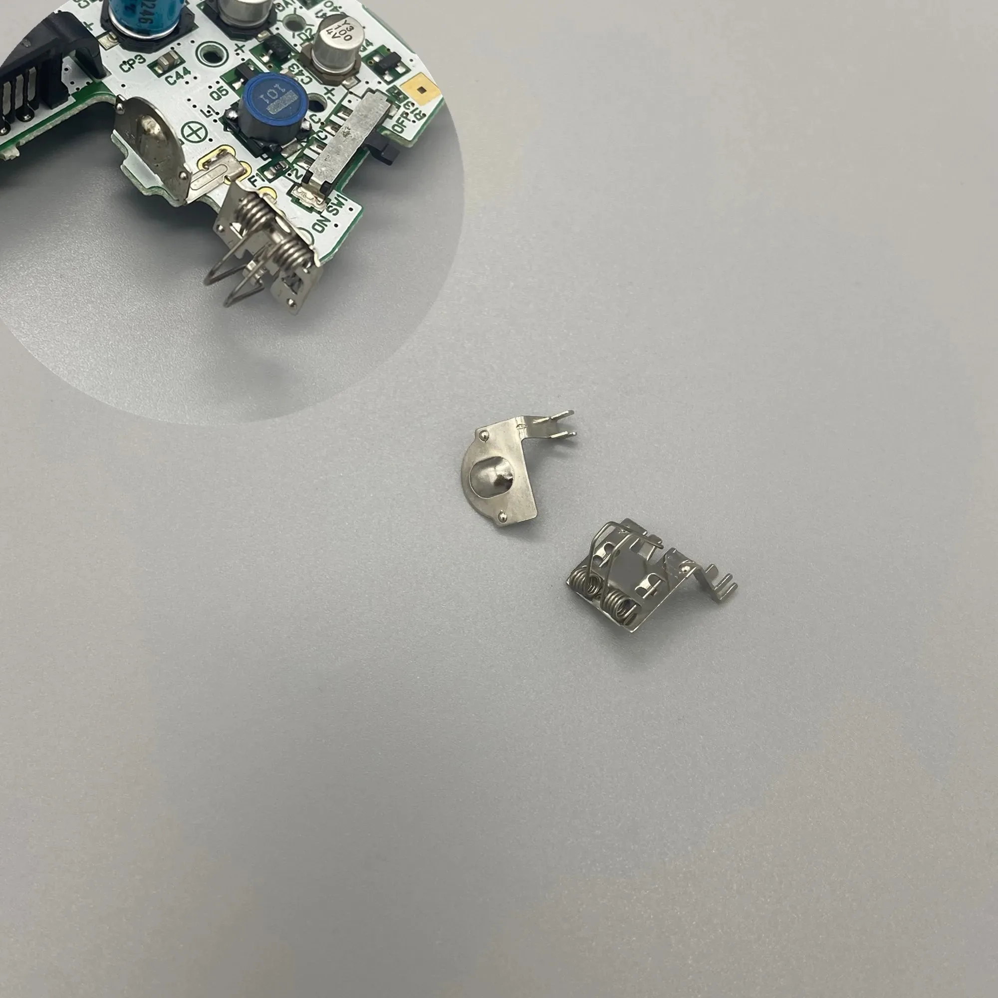 Metal Battery Holder Spring Contact Terminal For Gameboy Advance GBA Replacement Battery Holder Repair Parts