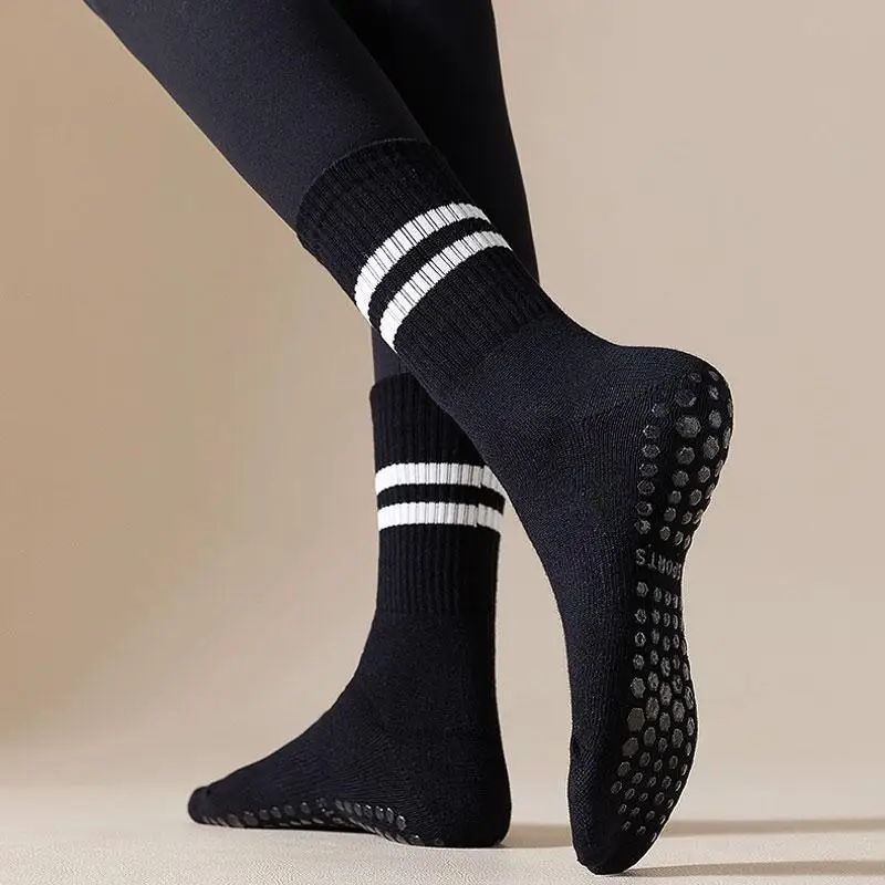 Women White Socks Cotton Non-Slip Gym Autumn Winter Tube Socks Floor Dance Pilates Sports Socks