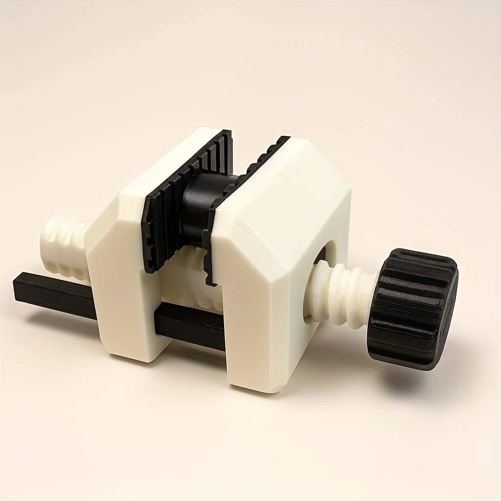 3D Printed Desktop Handheld Small Vise, Durable Plastic Small Vise, Suitable for Handicraft Enthusiasts, Desktop Miniature Horiz