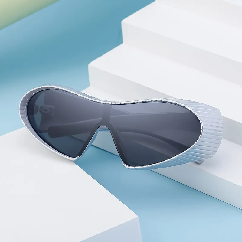 نظارات شمسية بإطار غير منتظم للرجال والنساء نظارات شمسية على شكل عين الدردشة نظارات رياضية لركوب الدراجات UV400 ظلال قطعة Y2K