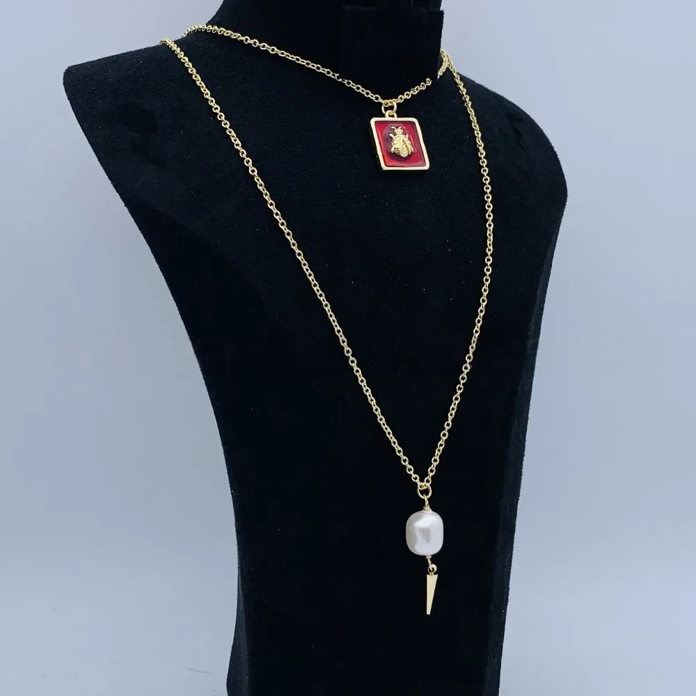 

2025 новое роскошное винтажное ожерелье с буквами, модный универсальный подарок на годовщину любовника