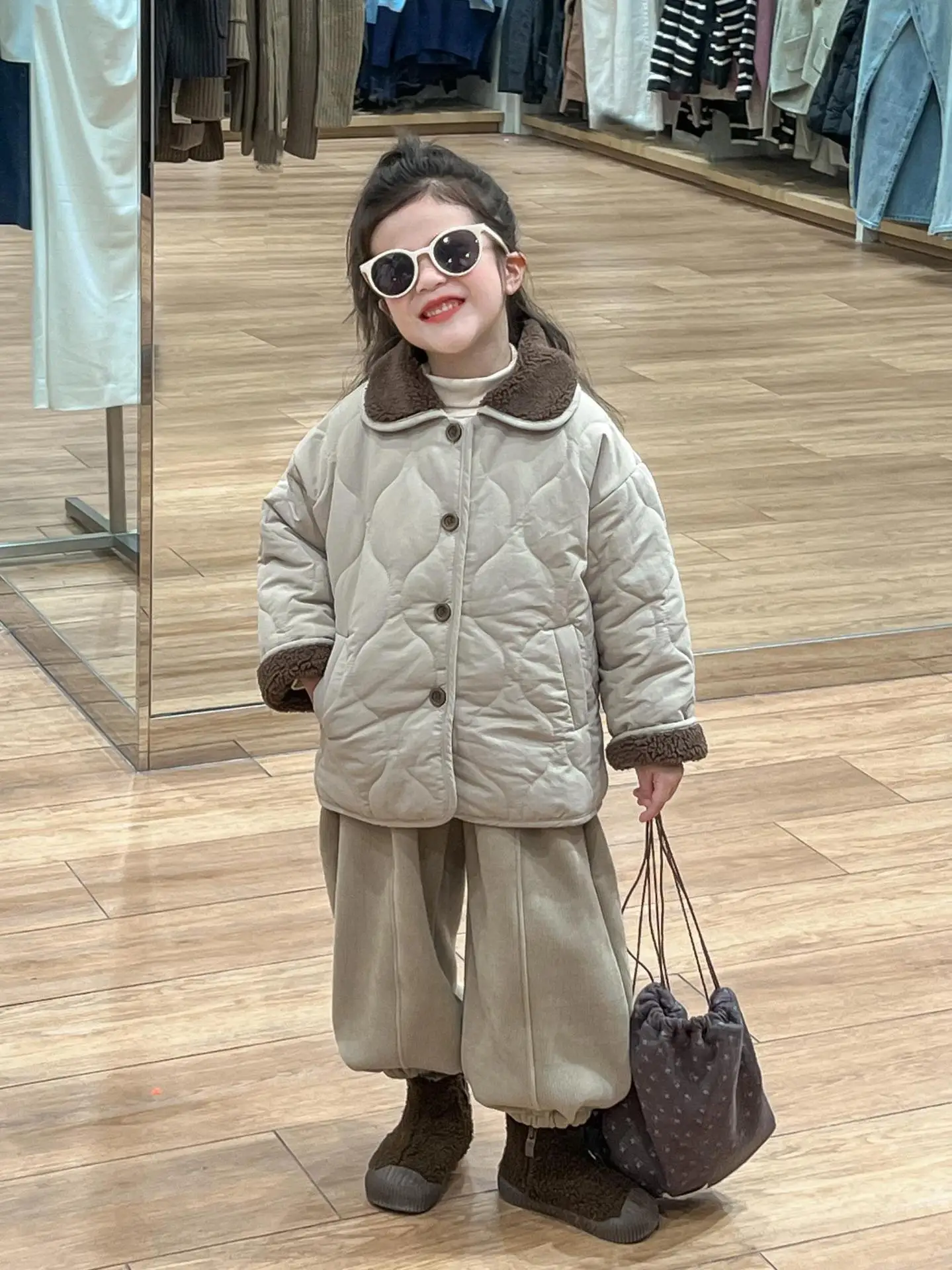 Winter Boy and Girl  New Style Thick Warm and Fashion Quilted Cotton Jacket Collar Cotton Coat Medium Long Coat
