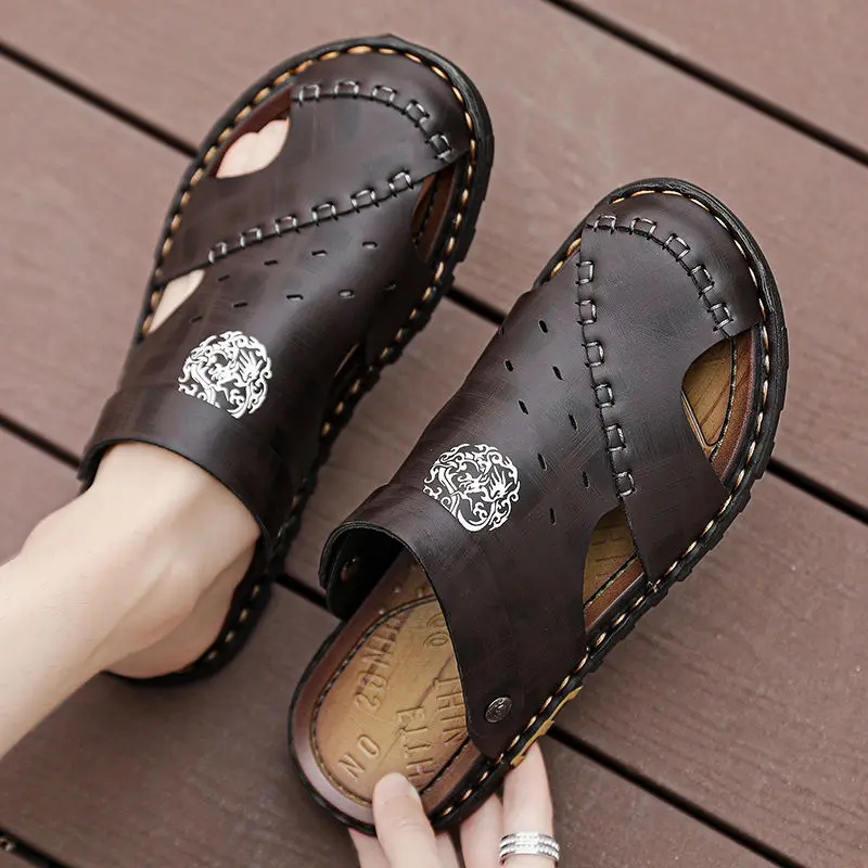 

Casual Designer Luxury Retro Hollow Men's Shoe Beach Elegant Summer Male Slipper Sale Comfortable Clappers 2025 Outdoor Slides