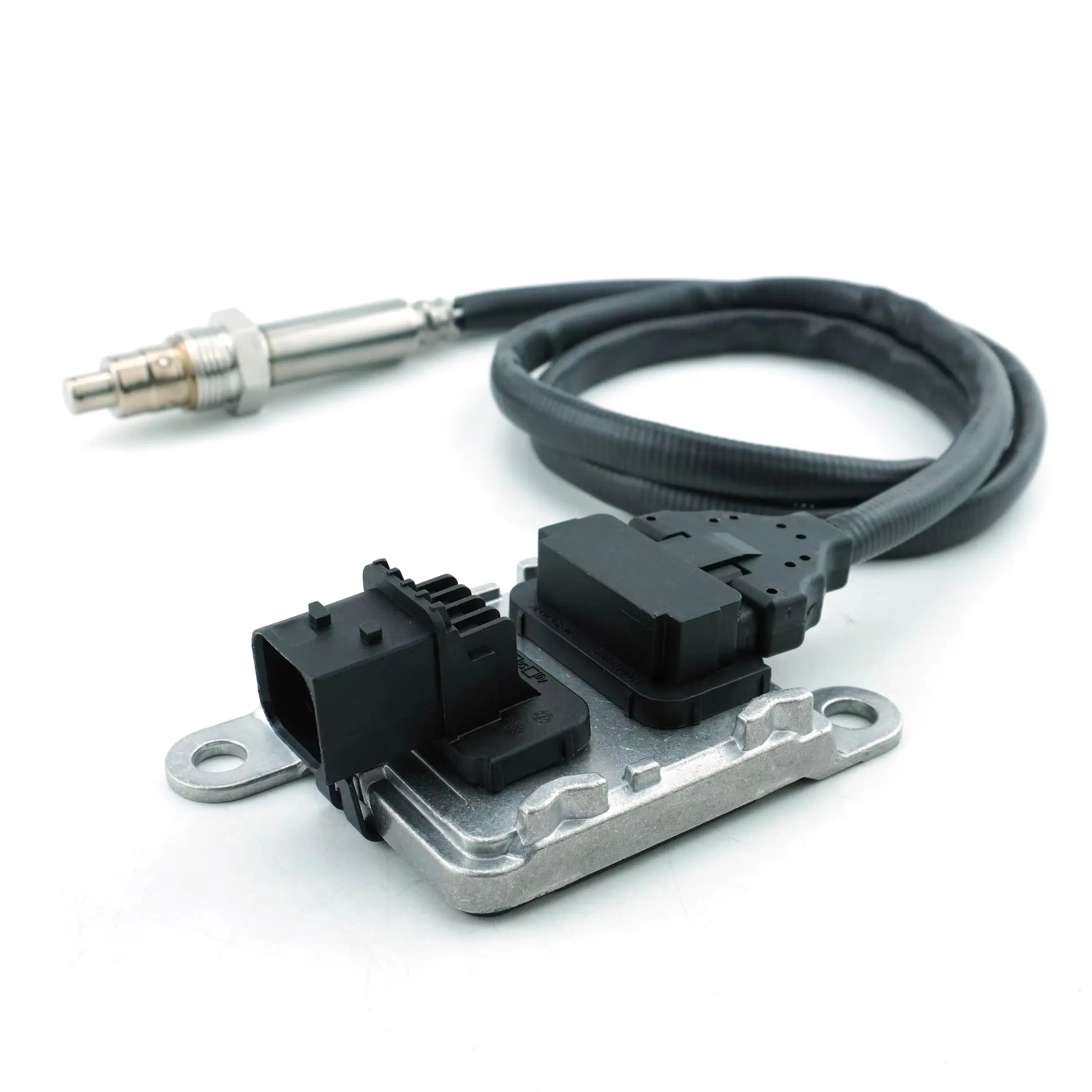 

For Cummins 5593958 SCR Nox Sensor 5593958 SNS1060 NEW Nitrogen Oxygen Sensor Engine Truck Parts