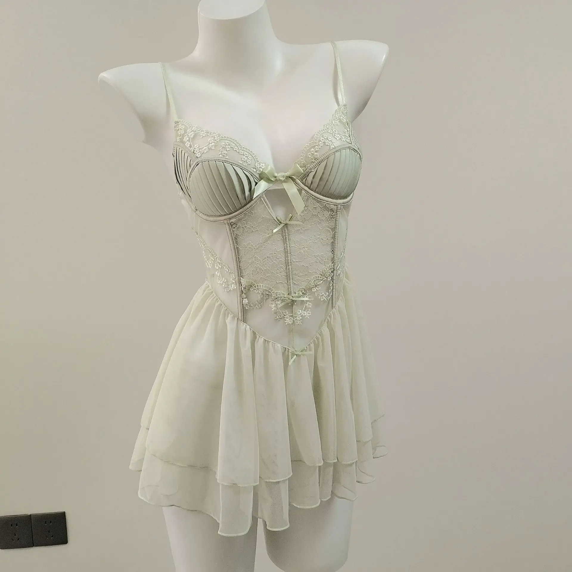 

Sexy Lingerie Women's Nightgowns Mesh Nightdress with Chest Pad Steel Bracket Gathers French High Quality Pure Suspender Pajamas