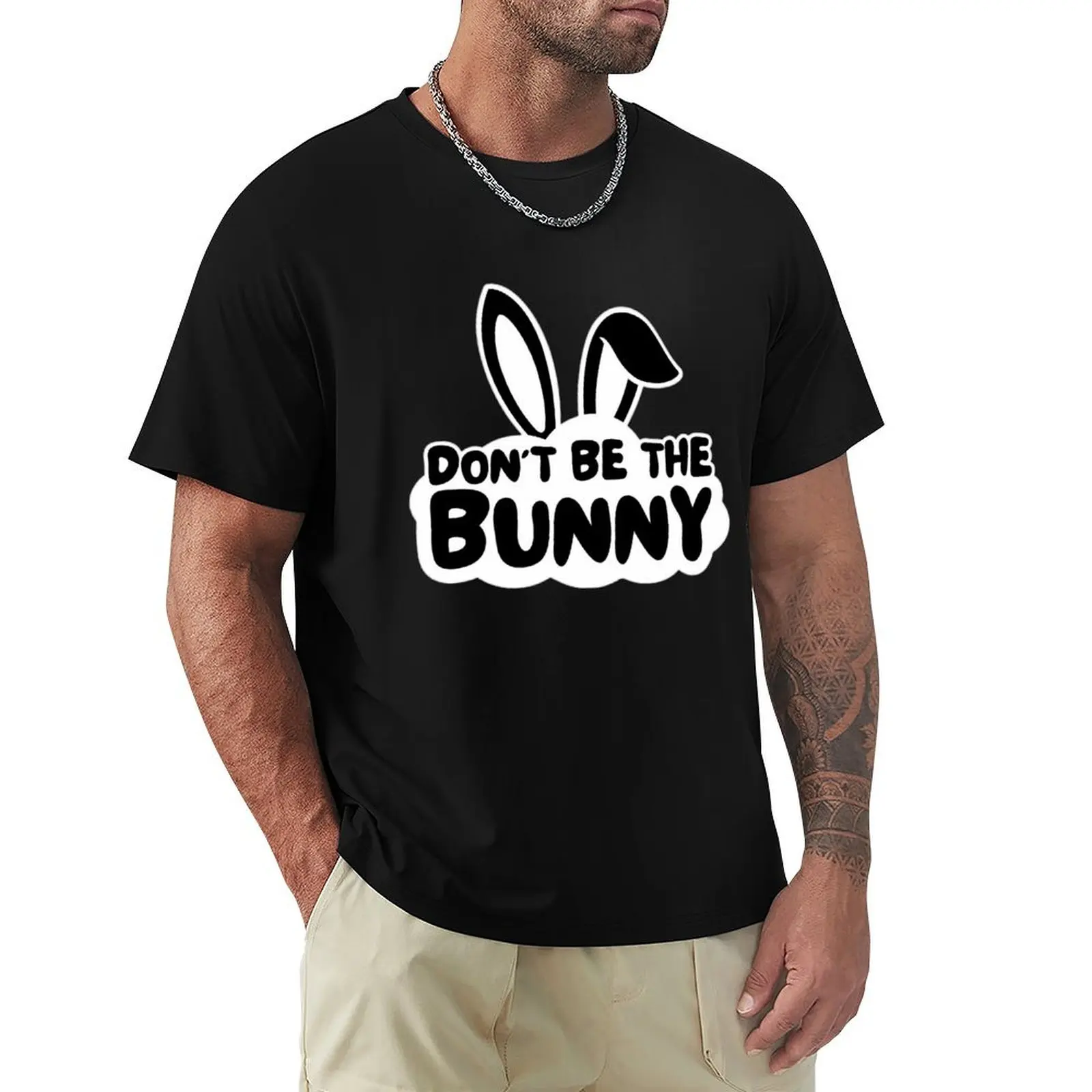 

Don't be the bunny - urinetown T-Shirt Vintage Print Crew Neck Tee