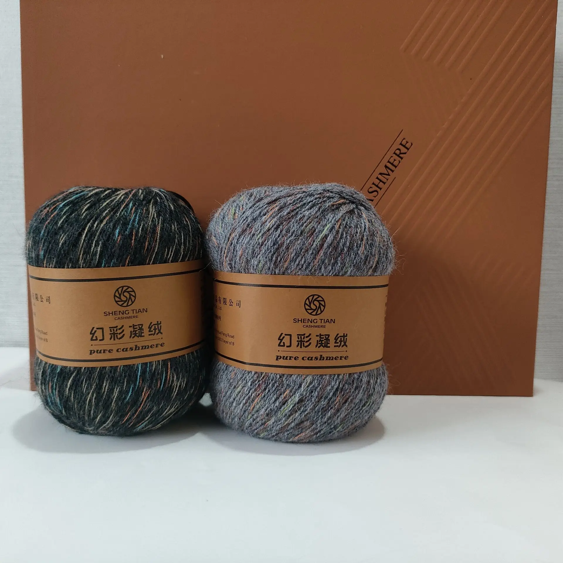 

Fang Jun Camere Yarn Hand Knitted Thiened Multi-strand Woolen Scarf Yarn Baby Flower Yarn Faionable Autumn Collection