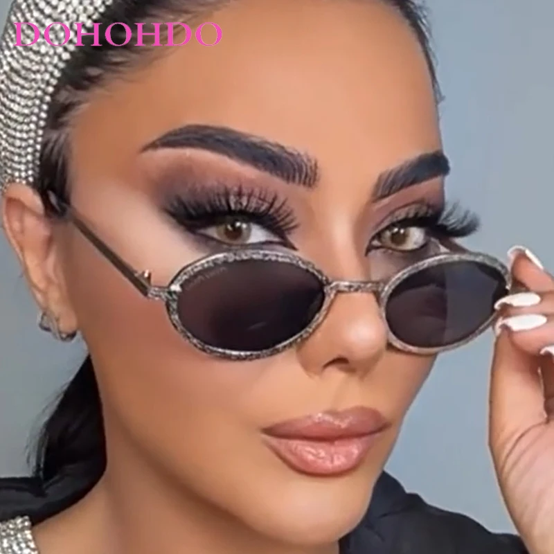 

Luxury Oval Fashion Metal Frame Women's Sunglasses Brand Design Men Sun Glasses Outdoor Drive Travel Eyewear UV400 Oculos De Sol
