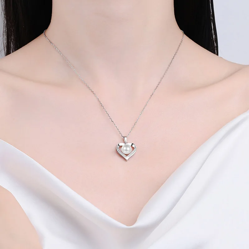 

S925 Pure Silver Necklace 8mm Natural Freshwater Pearl Necklace Inlaid with Moissanite Collarbone Chain Plated with Pt950 Gold