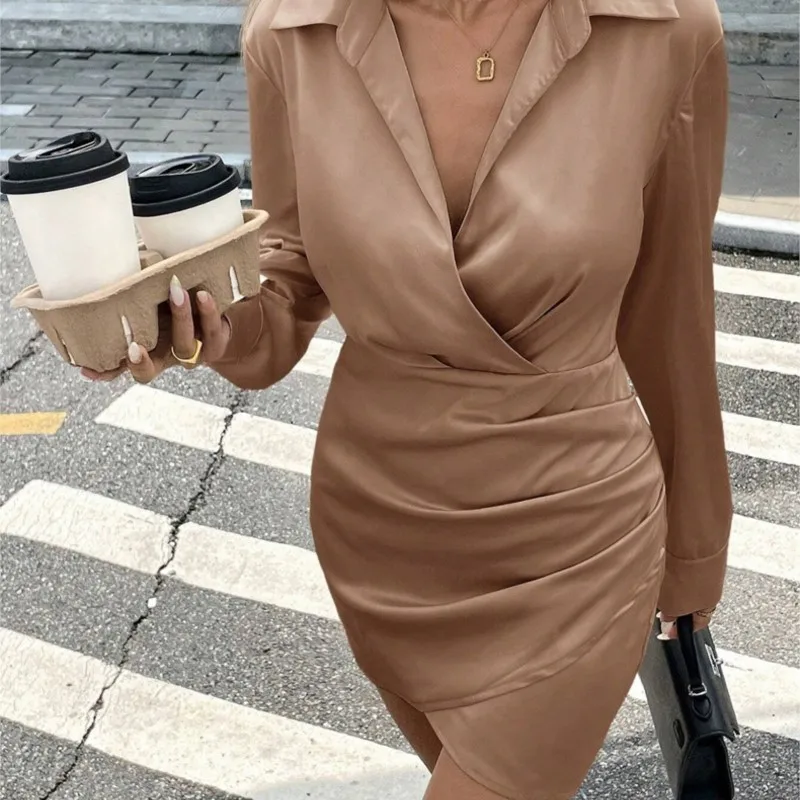 Damska satynowa sukienka z długim rękawem i klapami, wiosenno-jesienna moda, prosta odzież uliczna, plisowana sukienka koszulowa do biura, elegancka.