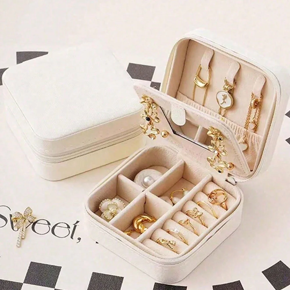 

Jewelry Box with Mirror,Small Jewelry Organizer Box，Travel Case for Women，Gift Boxes for Female Girls