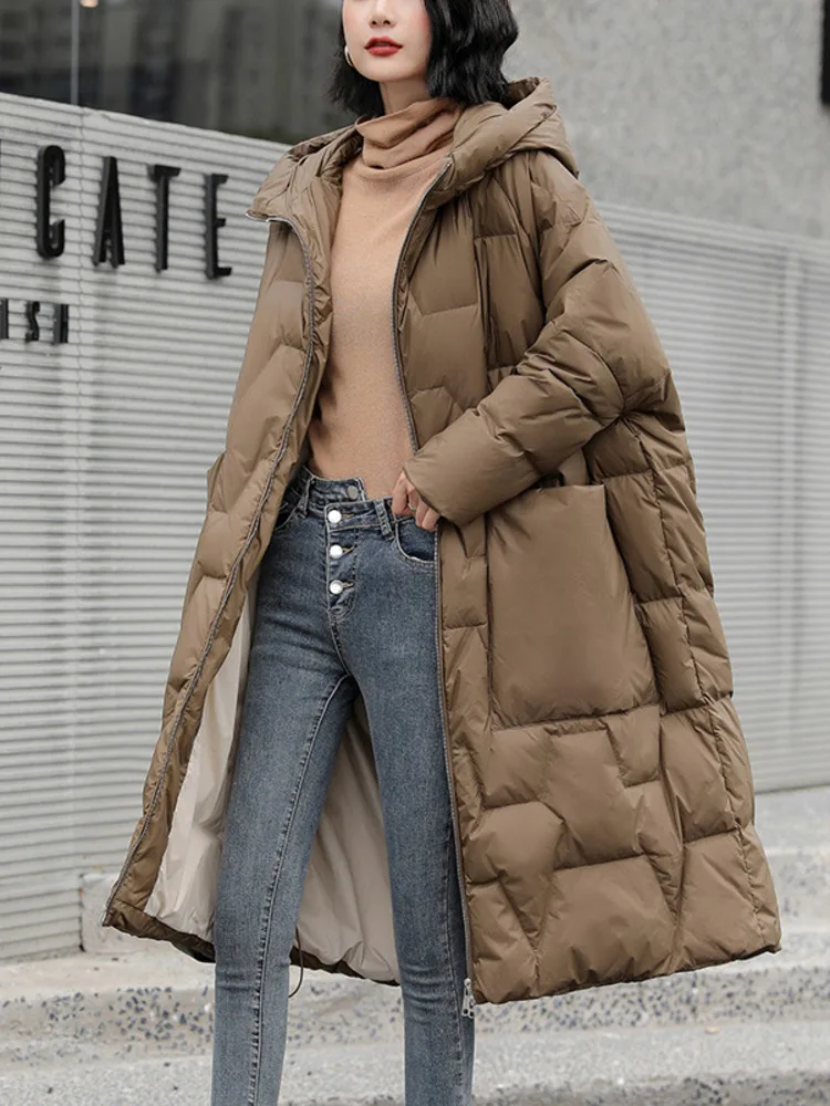 [EWQ] Big Pockets Design Hooded Long White Duck Down Jacket Thick And Warm Casual Women Winter Coat 2024 Autumn New Tide 16O2301