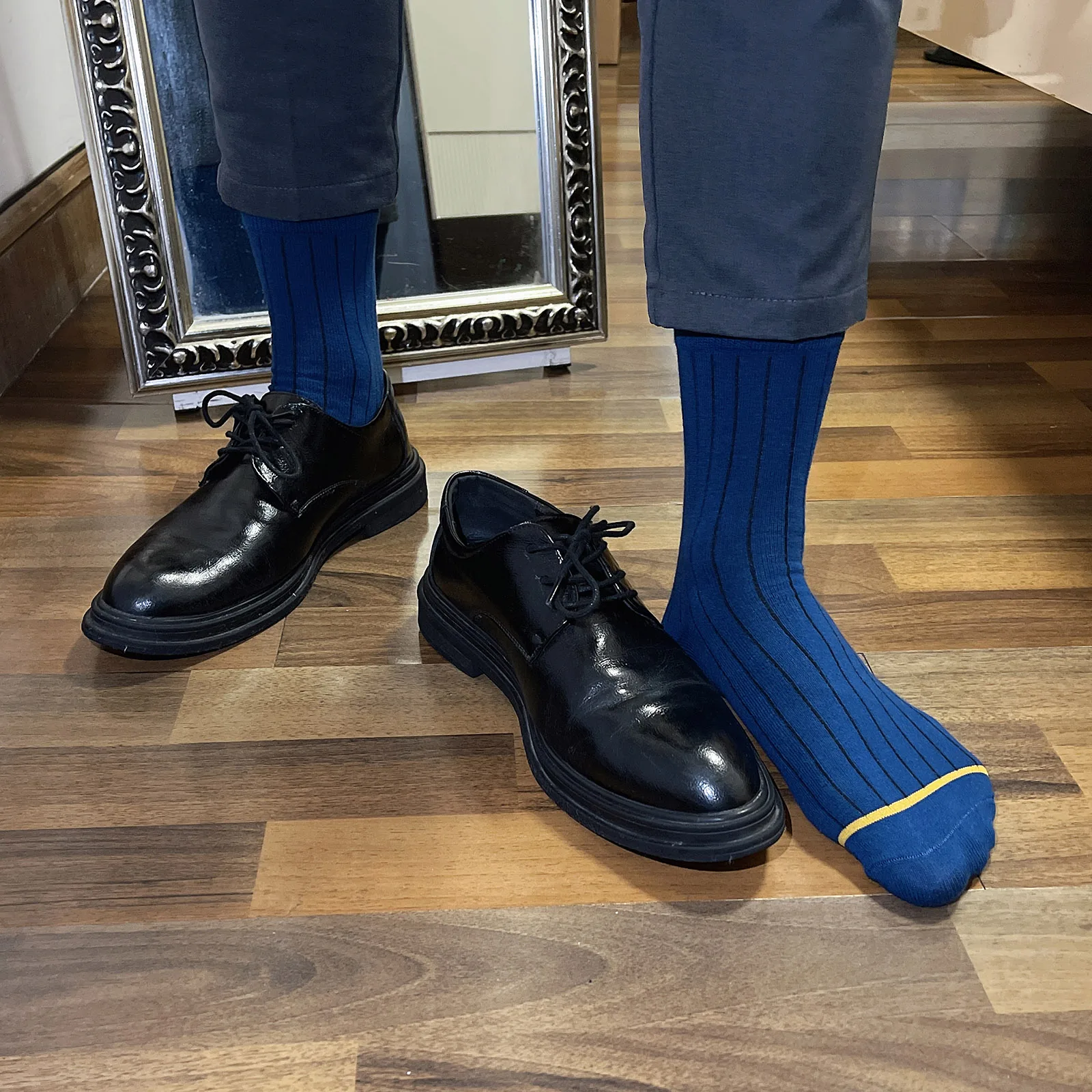 Herren Sexy Baumwolle Business Socken Bequeme atmungsaktive Sportsocken High Tube Gestreifte Casual Soft Socken – Detail 14