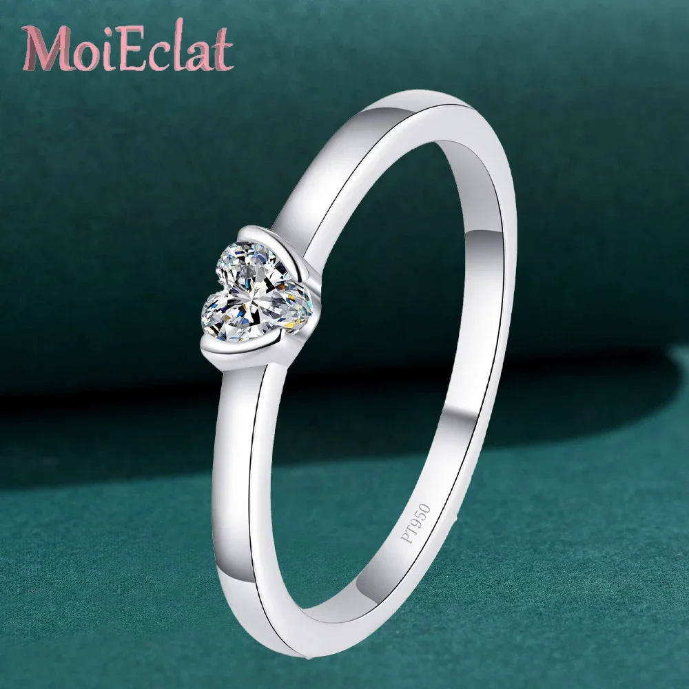 Luxury Platinum Pt950 Rings for Women, 30 Points Heart-shaped Moissanite Diamond Ring Pack Set Fine Jewelry for Wedding