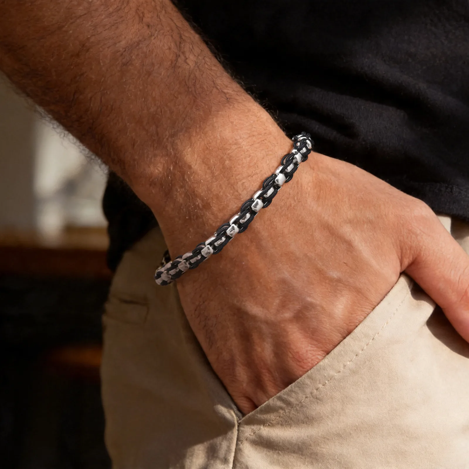 Neues Box-Ketten-Armband für Männer, Edelstahl Schwarz Nylon-Seil Umwickeltes Kettenarmband, Hip-Hop Punk Vatertags-Geschenk – Detail 1