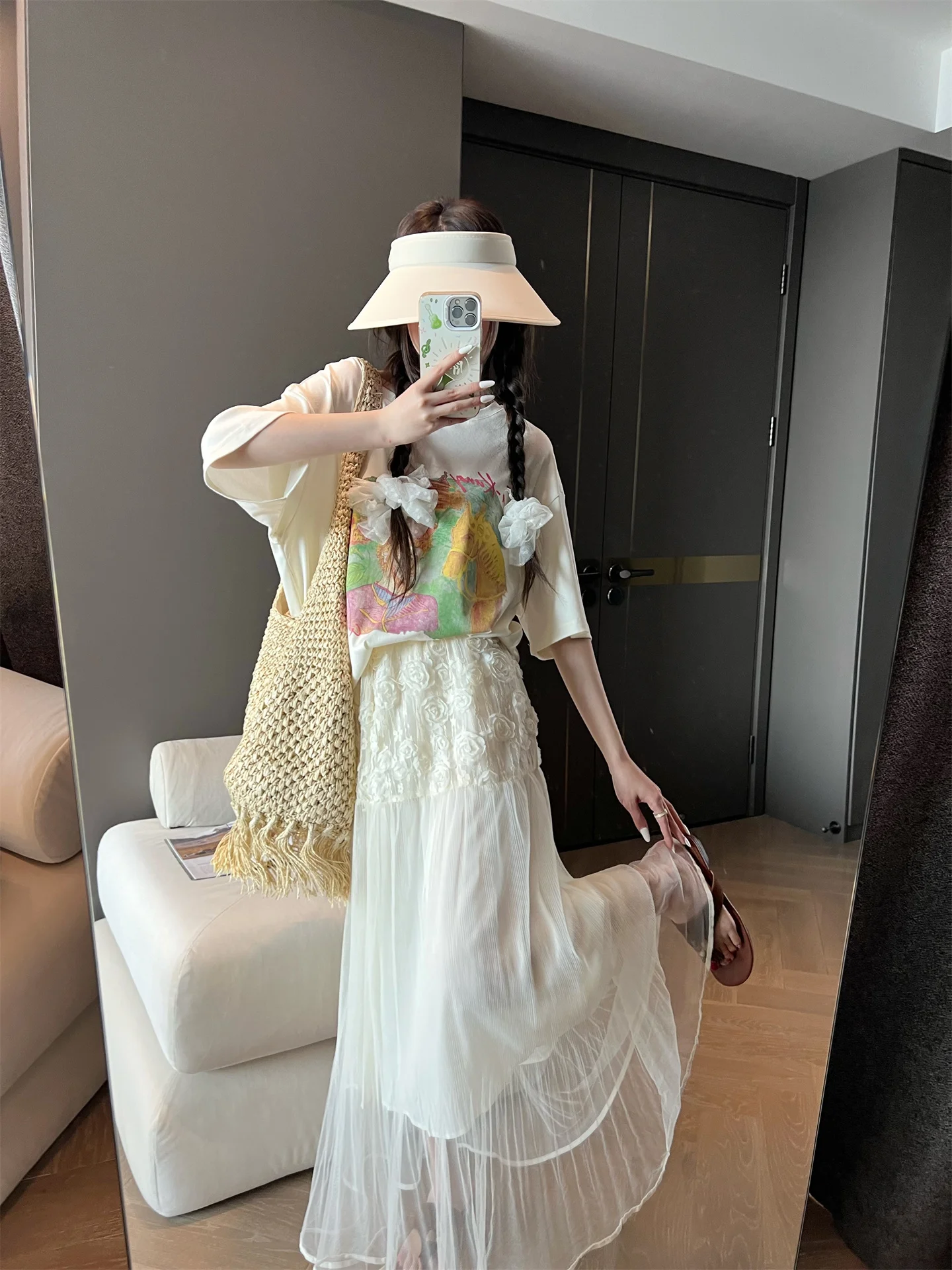 

Модная плиссированная юбка с высокой талией для женщин, новинка ранней весны 2026 года, стройнящая А-образная юбка из ацетатного волокна