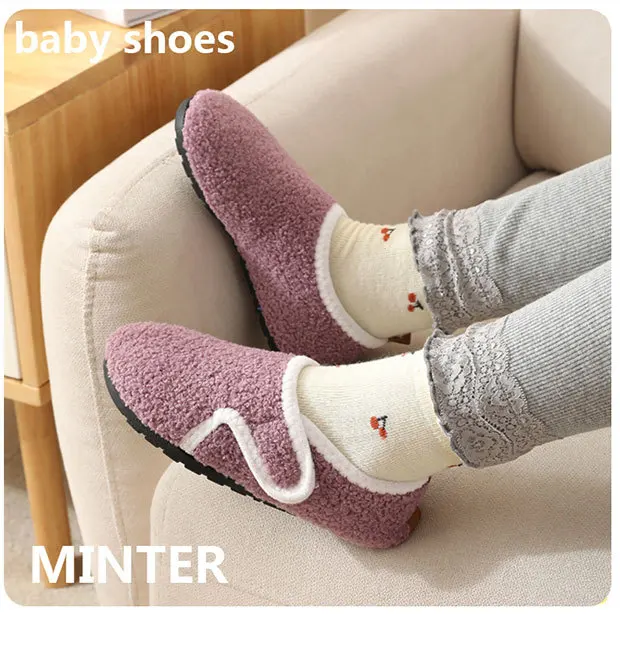 Kinder-Baumwollpantoffeln, Einfarbige Warme Winter-Hausschuhe für Jungen und Mädchen, Plüsch-Bodenschuhe, Weiche Sohle, Rutschfeste Baumwollschuhe für Drinnen – Detail 6