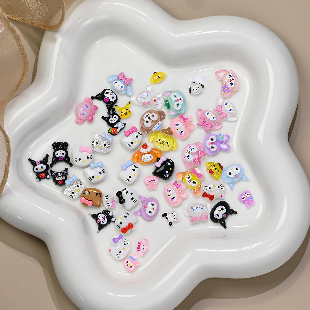 50 stücke Gemischte Sommer Bräunung Hallo Kitty Kopf Nagel Dekoration Eis Kuromi Melody Nagel Charms Y2k Mädchen Kawaii Maniküre teile