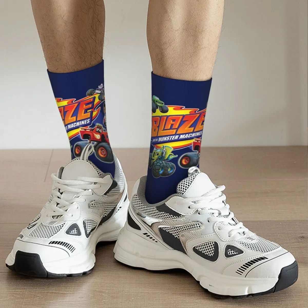 الحريق وآلات الوحش طاقم الجوارب Harajuku جوارب فائقة النعومة كل موسم الجوارب الطويلة اكسسوارات للجنسين هدايا عيد الميلاد