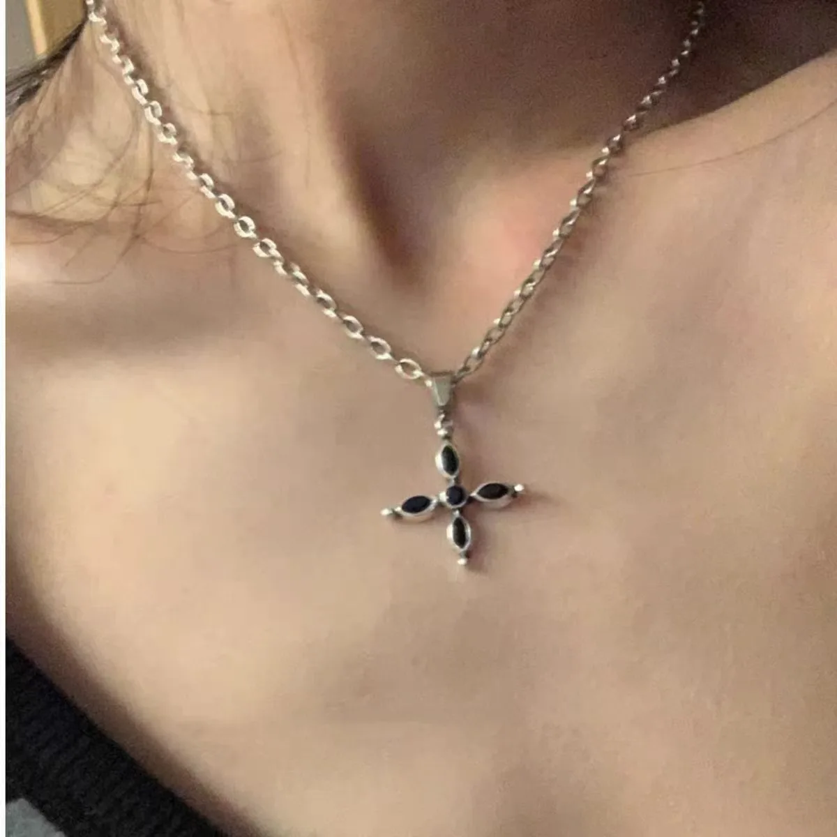 

Dark Cross Necklace Layered Choker for Men Women Minimalist Multi-Layered Choker Chain Unisex Trendy Jewelry Accessory