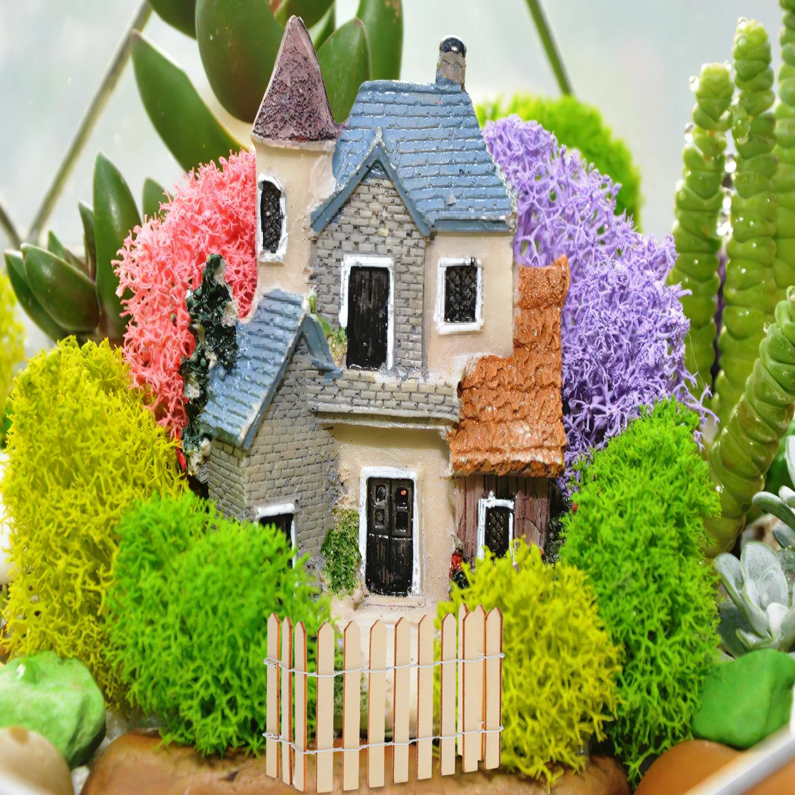 

4Pcs Micro Landscape Fence Wooden Picket Unpainted Slats Easy Install for Mini Garden Yard Christmas Craft Decoration Natural