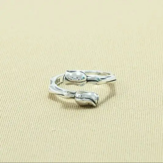 

Elegant and Beautiful S925 Sterling Silver Ring Women's Fashion Korean Edition Fashion and Beautiful Rose Double Flower Open Rin