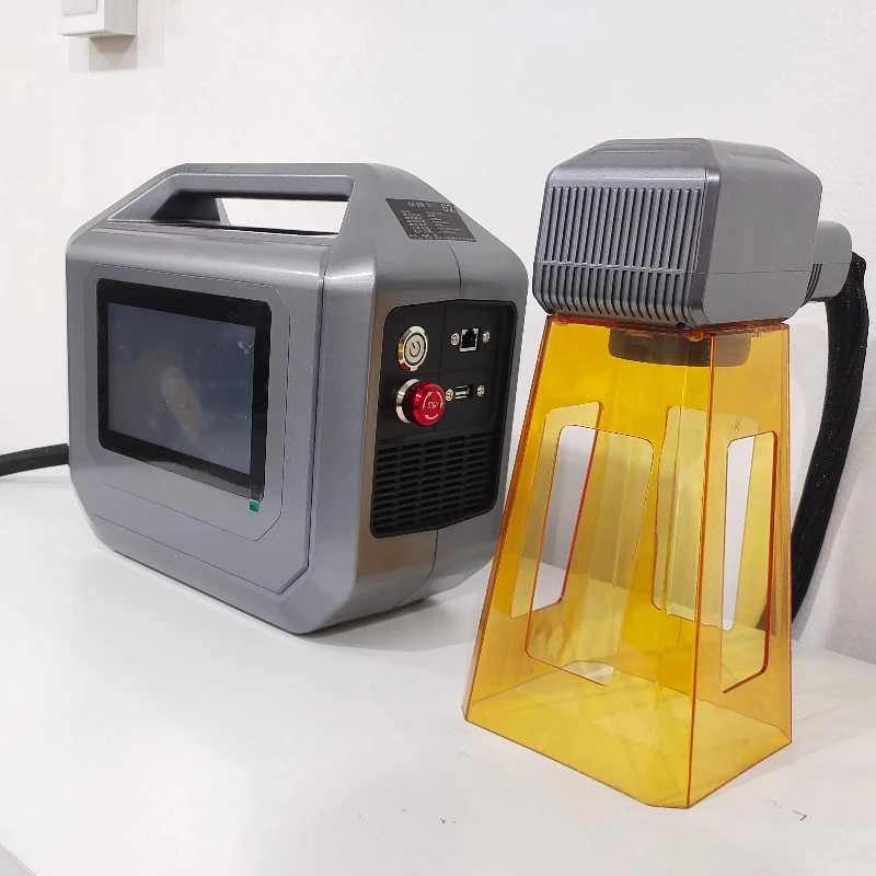 

Engraving machine Portable handheld metal fiber laser marking machine