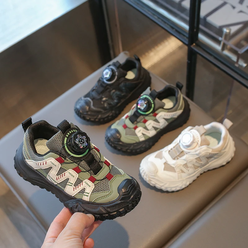 

Kids Outdoor Sneakers with Rotating Buckle Breathable Mesh Upper Anti-collision Toe Cap Non-slip Thick Sole Casual Shoes