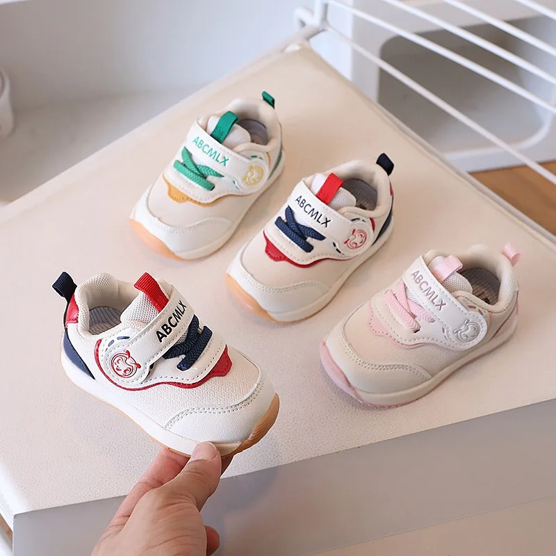

Child Walking Shoe 2025 Autumn New Casual Breatha Child Board Shoe Simple Outdoor Comfor Versatile Both Men Women and Children