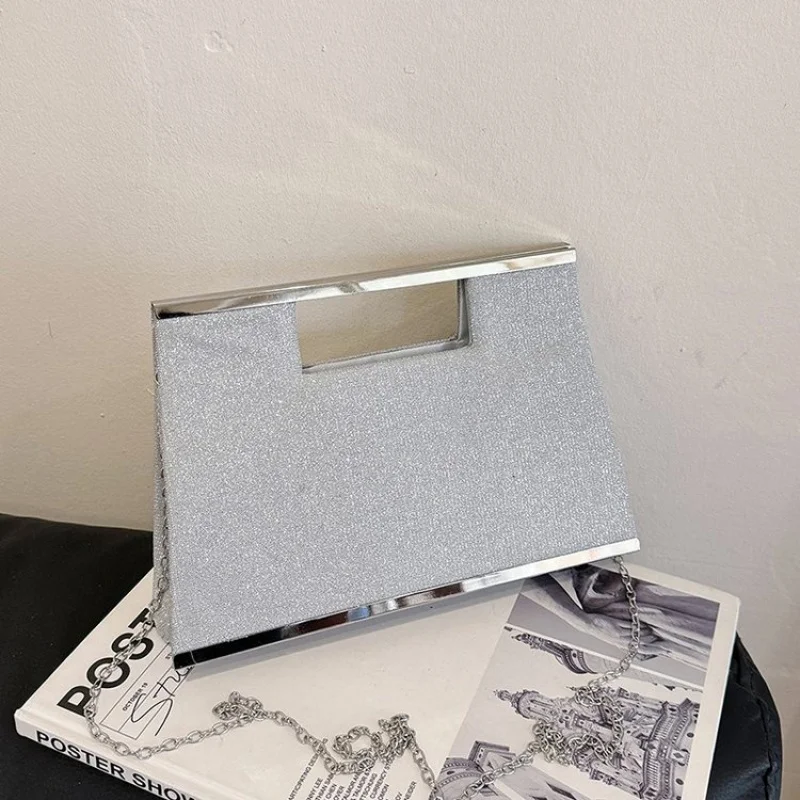 

Women's Shoulder Bag Made Of Solid Leather Boasting Paris Style And High-End Vintage Tidy Look​