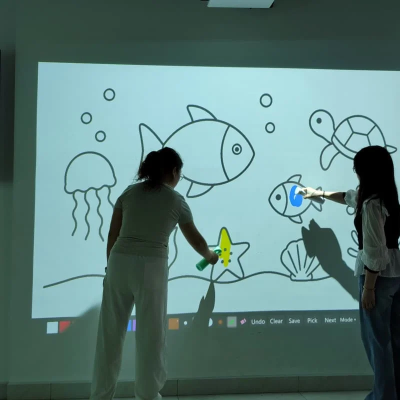 WB2900A Dual-Pen AR Precision Infrared Spray Painting Virtual Interactive Wall Game, Interactive Projection Graffiti Device