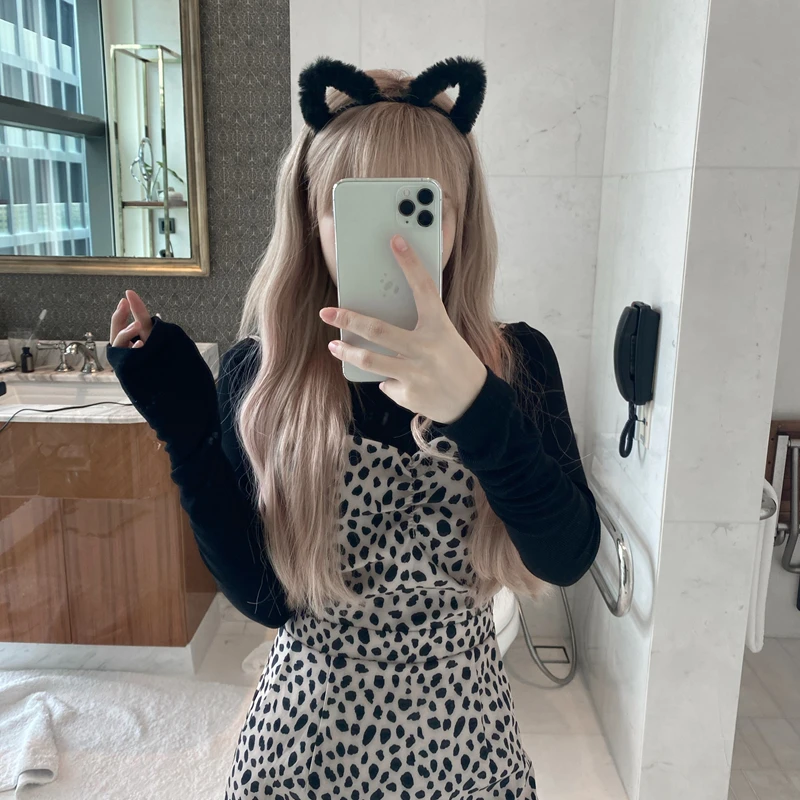 

Super cute, sweet and cute plush kitten ears headband for women, face wash mask, headband and headwear