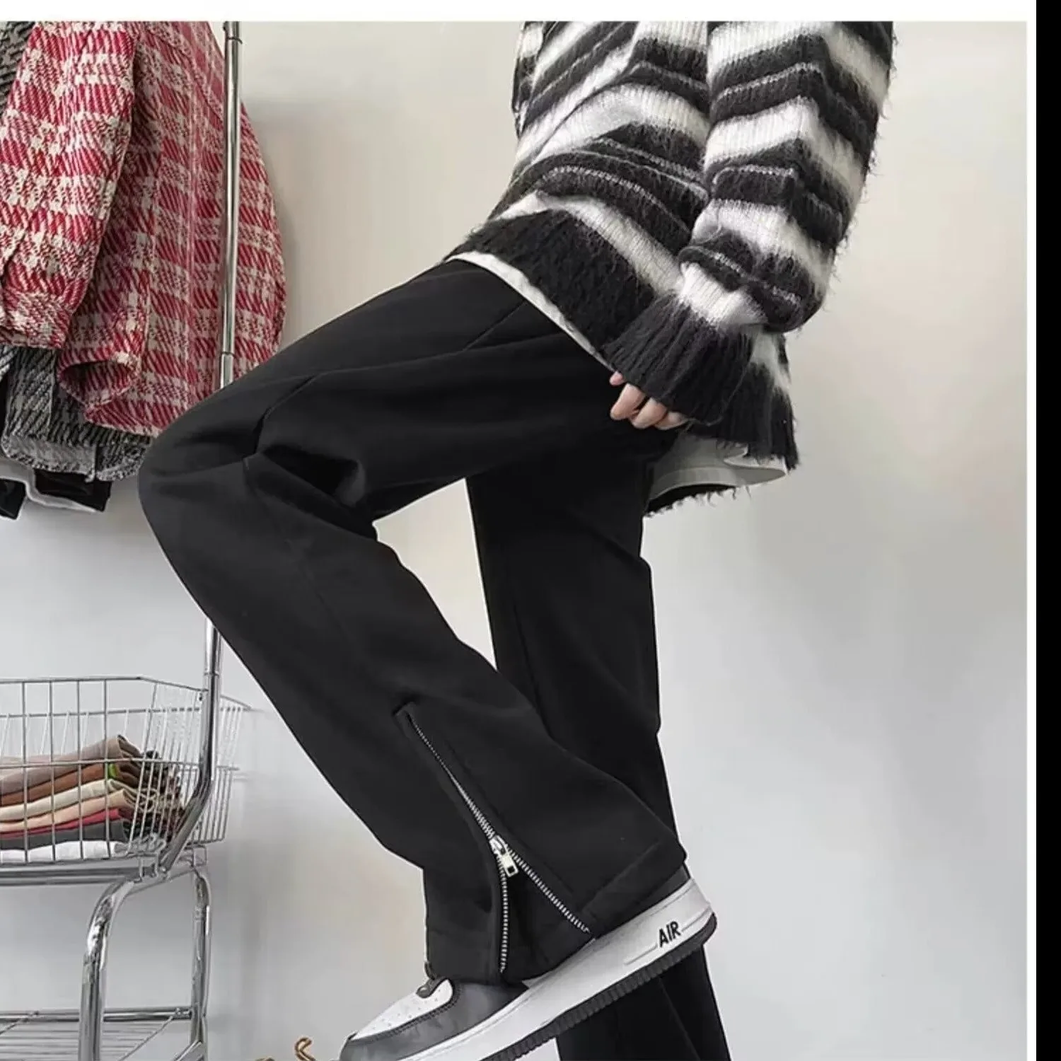 

Korean Joggers Men Sweatpants 2024 New Hip Hop Baggy Pants Straight Leg Sport Pants Side Zipper Design Streetwear Male Trousers