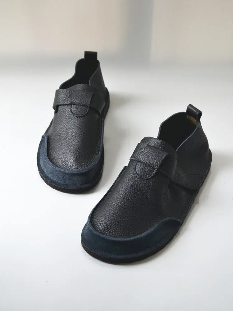 Leisure and Retro Style Leather Ladies' Single Shoes with Round Toes and Soft Soles - Bean-shaped Shoes