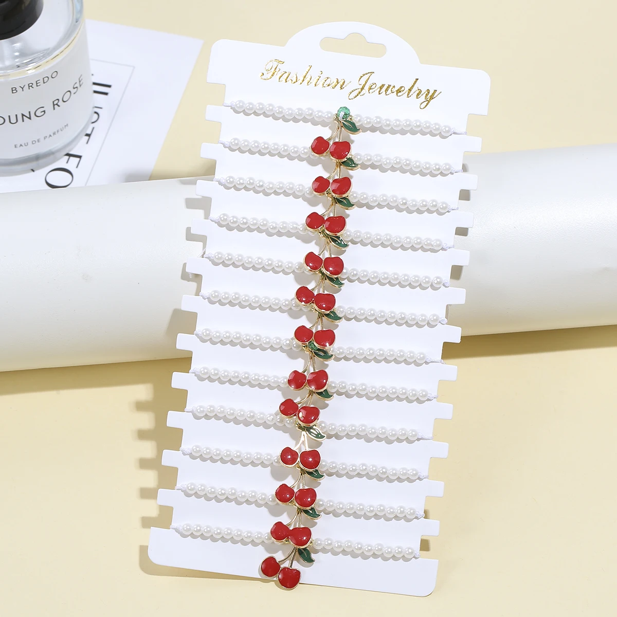 12 قطعة/المجموعة الأحمر الكرز الفراولة سحر سوار مجموعة تقليد اللؤلؤ مطرز قابل للتعديل حبل أساور للنساء مجوهرات هدايا