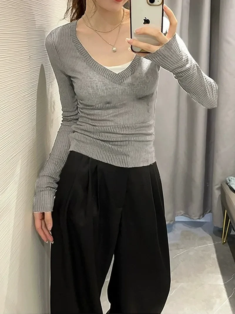 2026 Frühling Sommer Gestricktes Langarm-Damen-T-Shirt Hot Girl Sexy V-Ausschnitt Dehnbares Figur-Betonendes Slim-Fit-Oberteil Basic Inner Top – Detail 4