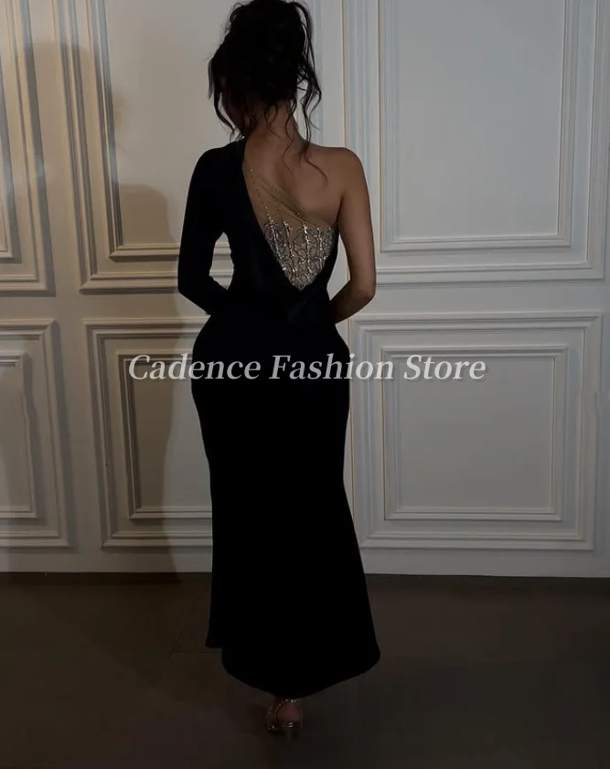 فساتين حفلة موسيقية أنيقة سوداء مخصصة بكتف واحد حورية البحر في دبي فساتين سهرة عربية فساتين مأدبة رسمية