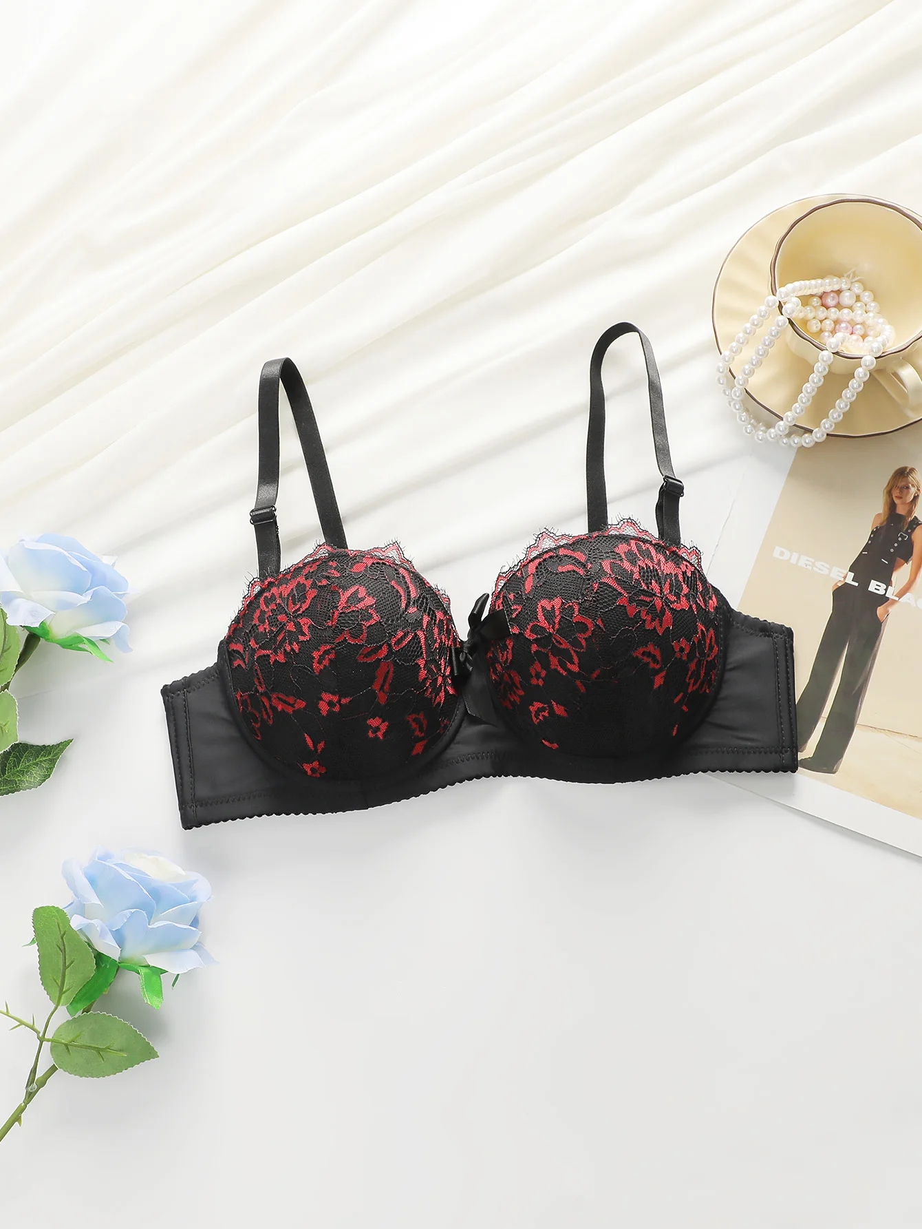 Hot selling women's sexy lace edge underwear with steel rims gathered push ups daily comfortable close fitting bra J2030