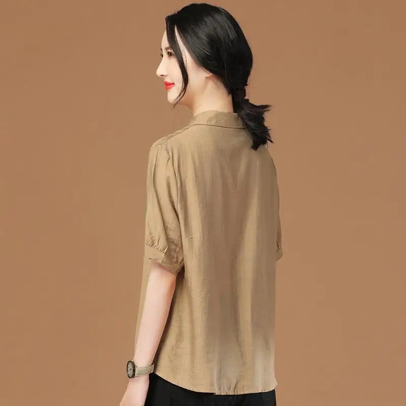 

Свободная шифоновая блузка с коротким рукавом для женщин, лето 2023, молодежный фасон, скрывающий недостатки фигуры, для женщин среднего возраста, с воротником, в корейском стиле