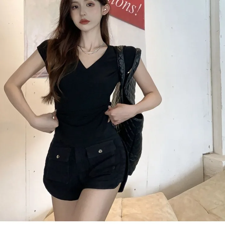 V-neck Korean Fashion T-shirts Women Sexy Slin Kpop Tops Y2K Vintage Kawaii Tees khaki Harajuku Cheap Clothes Woman Tshirts